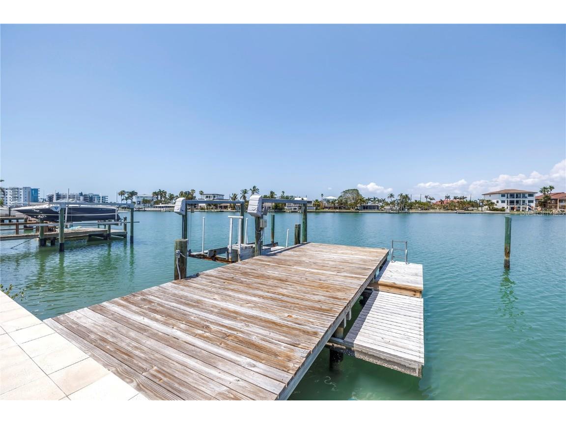 31 Dolphin Drive Treasure Island FL 33706 TB8385856 image23