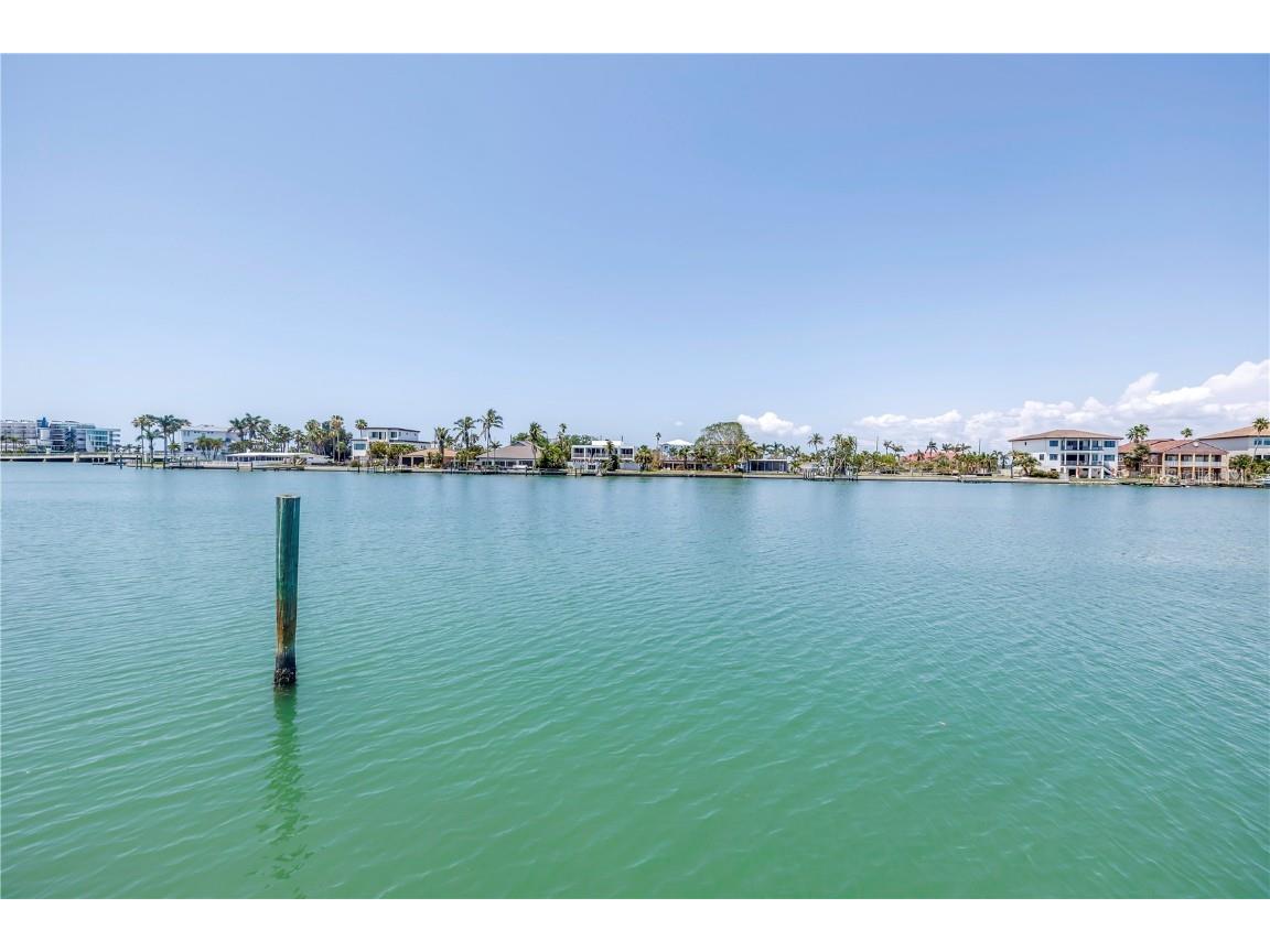 31 Dolphin Drive Treasure Island FL 33706 TB8385856 image24