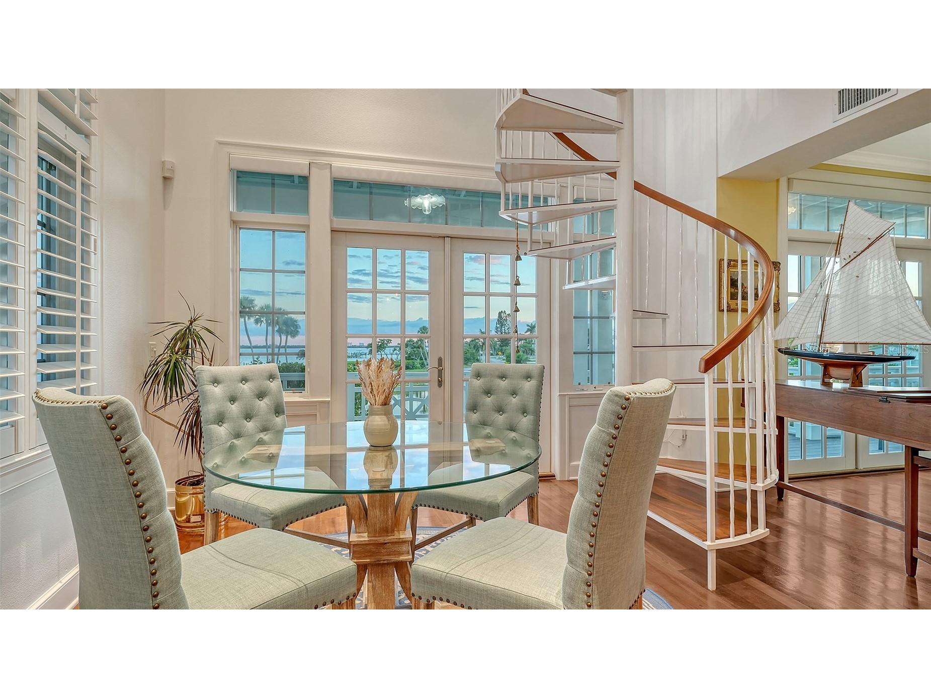 31 Island Court Terra Ceia FL 34250 - TERRA CEIA BAY A4668945 image16