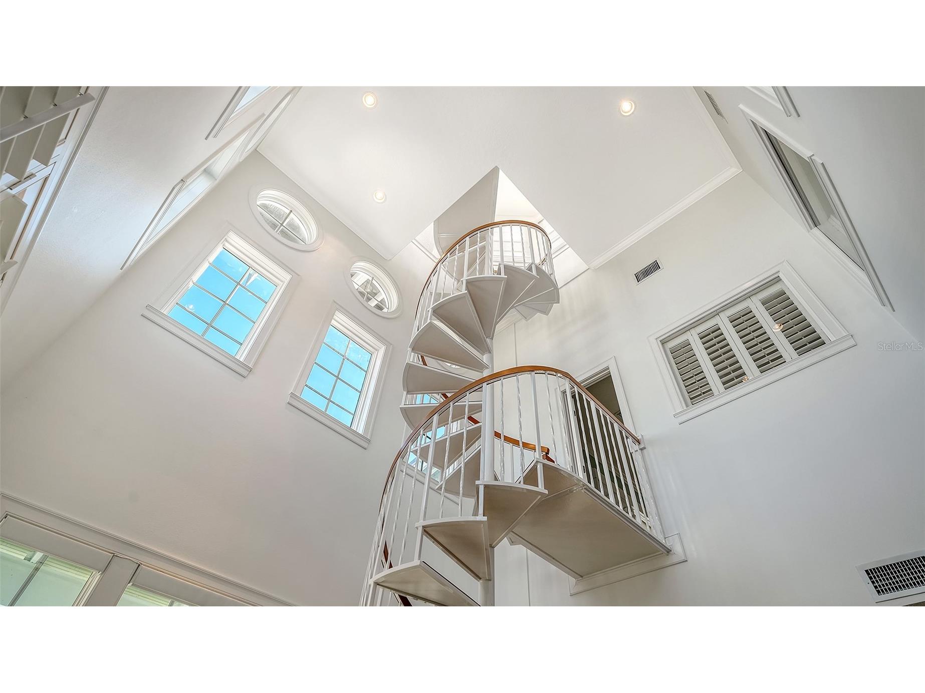 31 Island Court Terra Ceia FL 34250 - TERRA CEIA BAY A4668945 image17