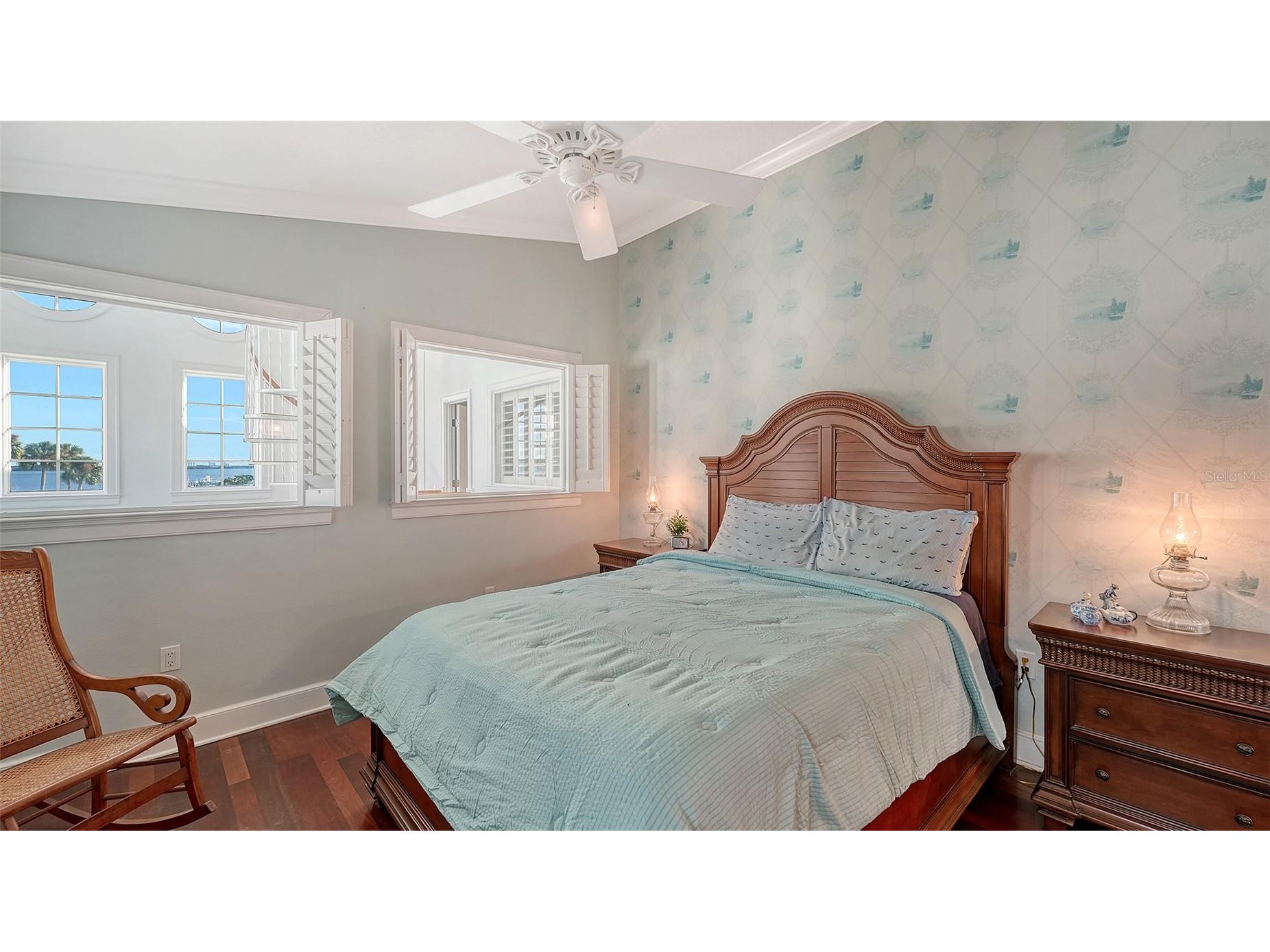 31 Island Court Terra Ceia FL 34250 - TERRA CEIA BAY A4668945 image49