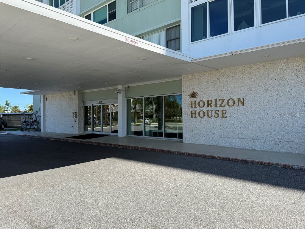 31 Island Way #1107 Clearwater Beach FL 33767 TB8431602 image2