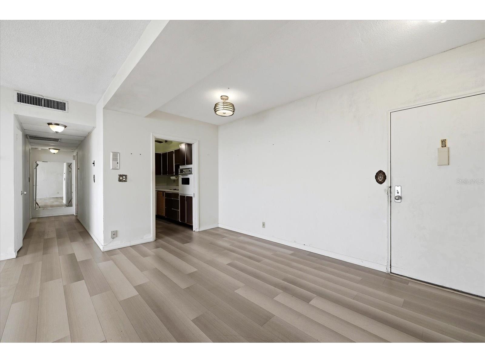 31 Island Way #1205 Clearwater Beach FL 33767 TB8459366 image25