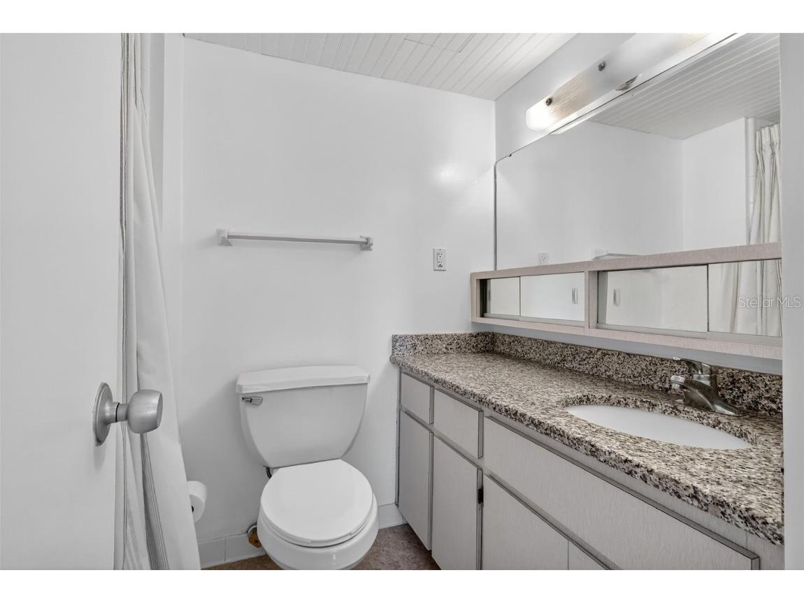 31 Island Way #408 Clearwater Beach FL 33767 TB8430173 image20