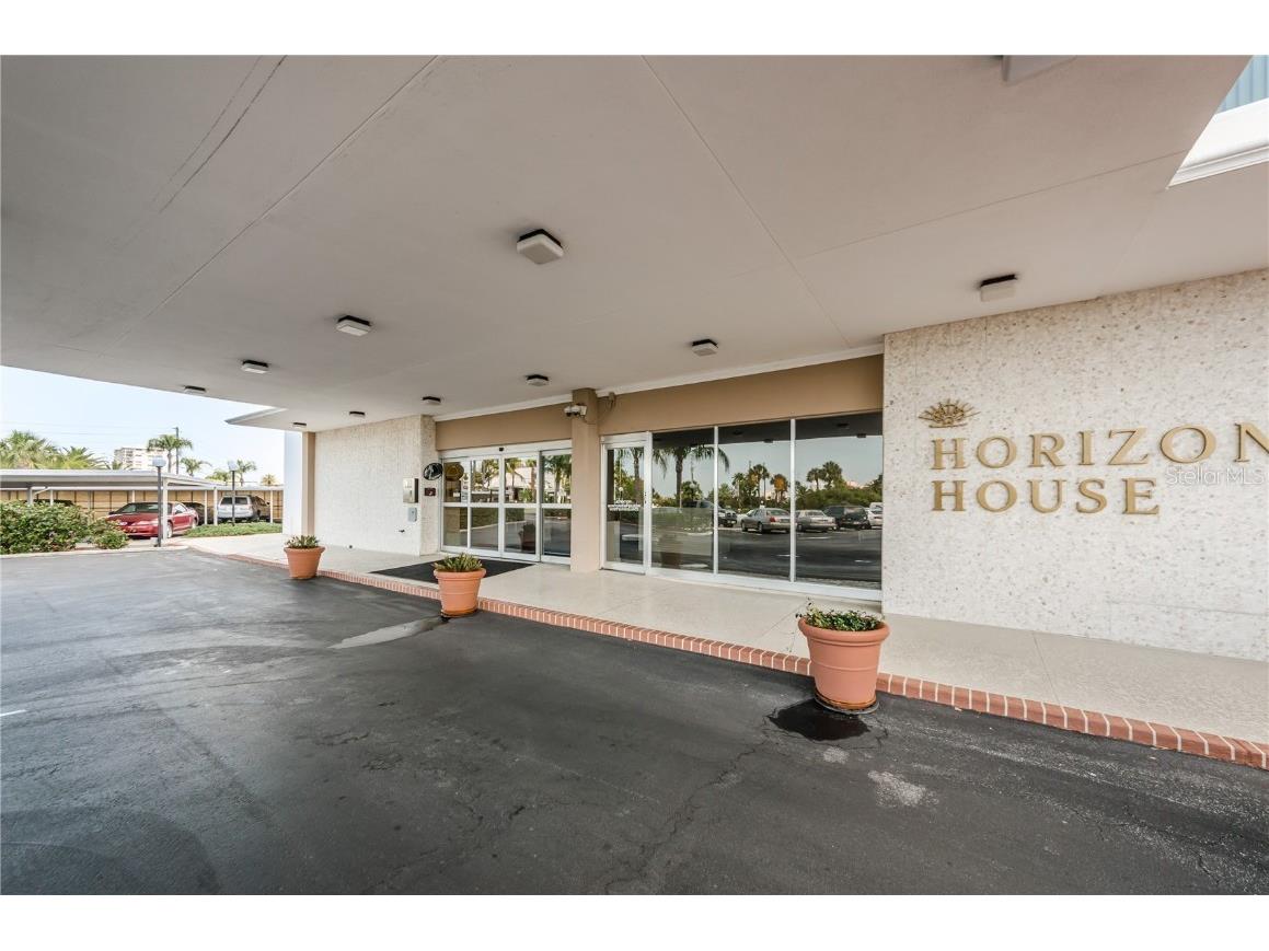 31 Island Way #408 Clearwater Beach FL 33767 TB8430173 image24