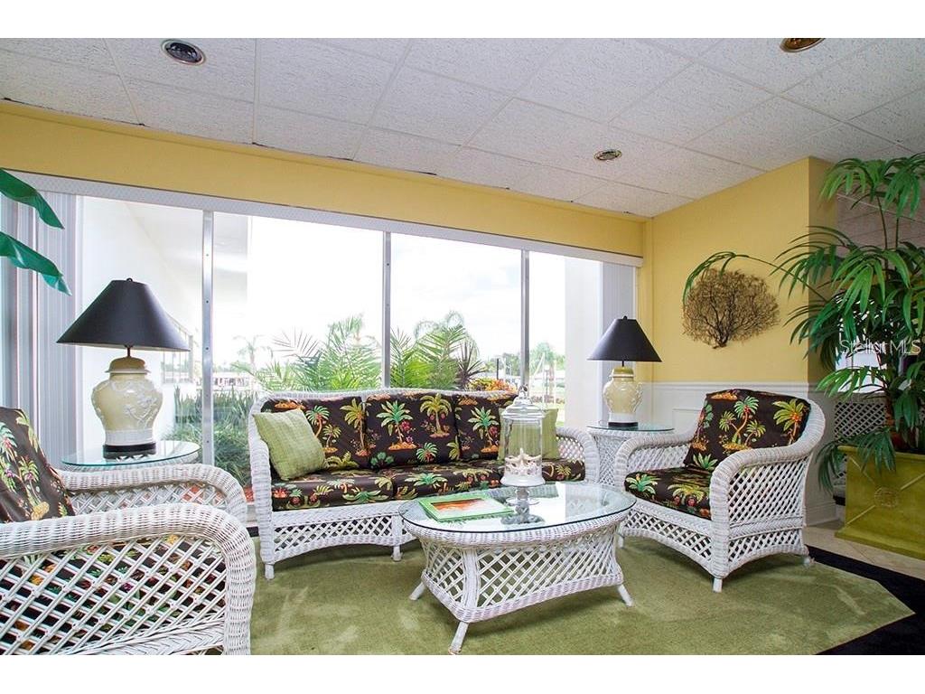 31 Island Way #408 Clearwater Beach FL 33767 TB8430173 image25