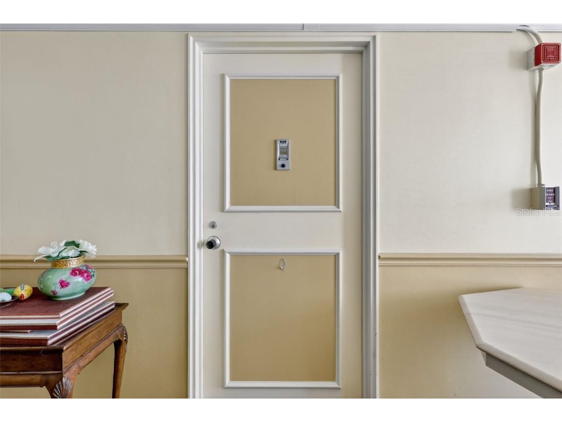 31 Island Way #408 Clearwater Beach FL 33767 TB8430173 image30