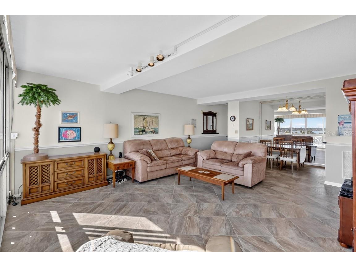 31 Island Way #408 Clearwater Beach FL 33767 TB8430173 image37