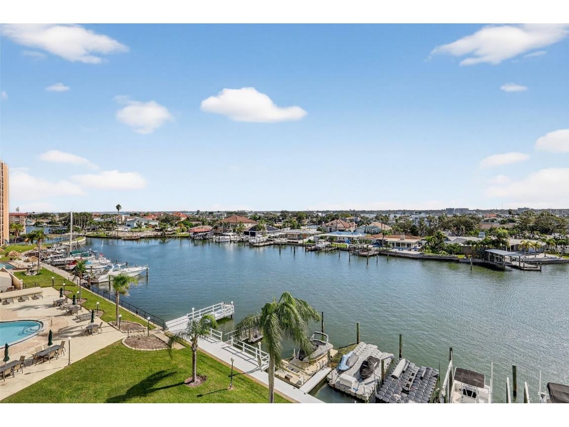 31 Island Way #408 Clearwater Beach FL 33767 TB8430173 image4