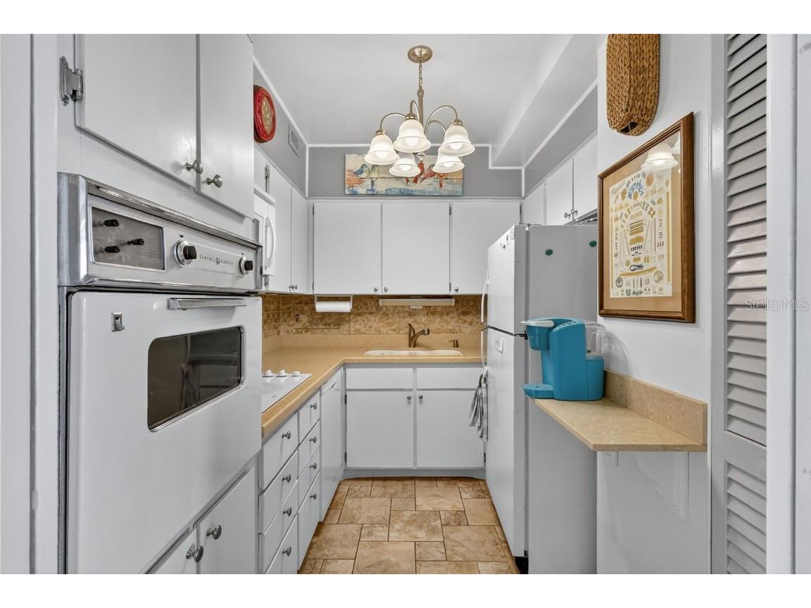 31 Island Way #408 Clearwater Beach FL 33767 TB8430173 image7