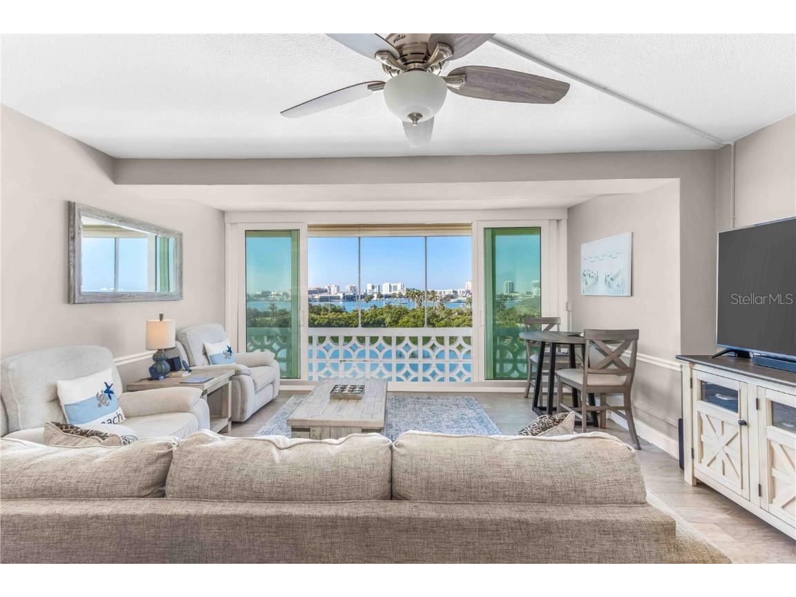 31 Island Way #409 Clearwater Beach FL 33767 TB8451462 image27