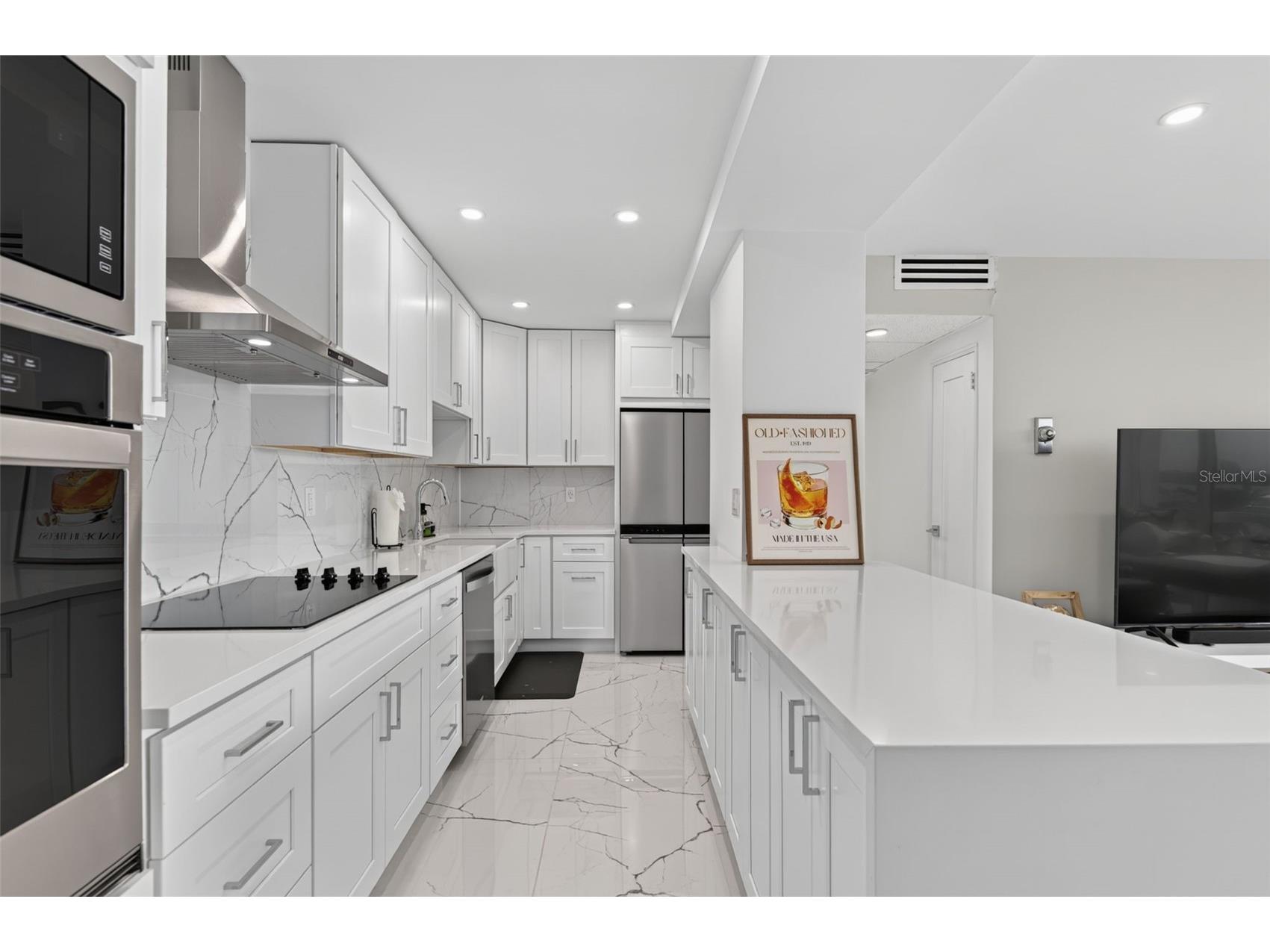 31 Island Way #508 Clearwater Beach FL 33767 TB8526670 image36
