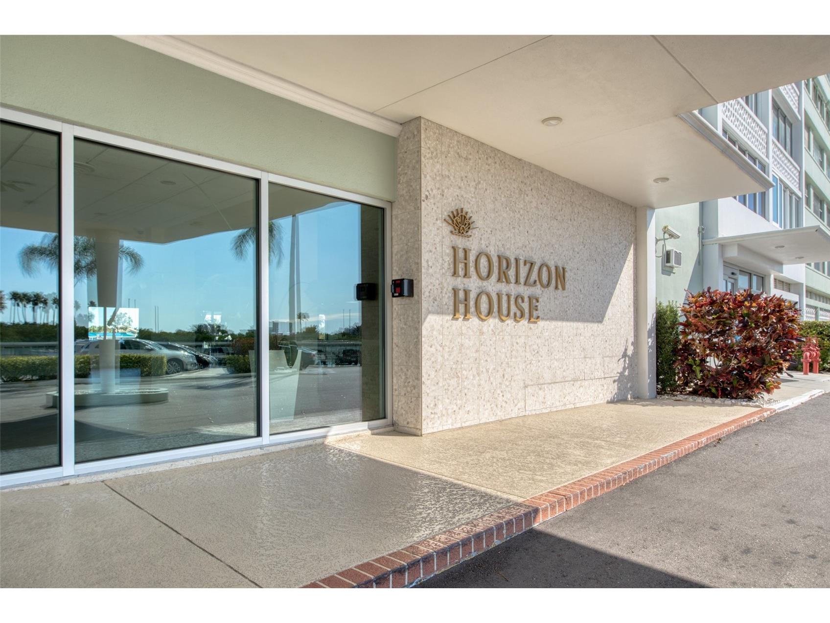 31 Island Way #508 Clearwater Beach FL 33767 TB8526670 image5