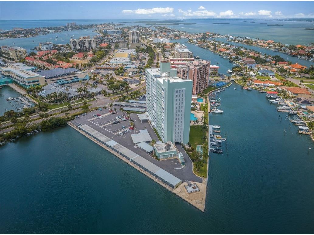 31 Island Way #605 Clearwater Beach FL 33767 TB8432005 image1