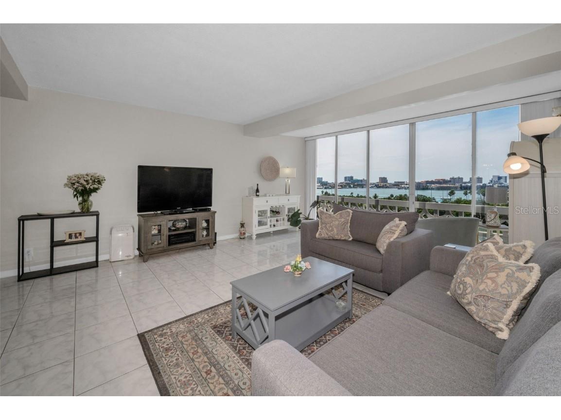 31 Island Way #605 Clearwater Beach FL 33767 TB8432005 image13