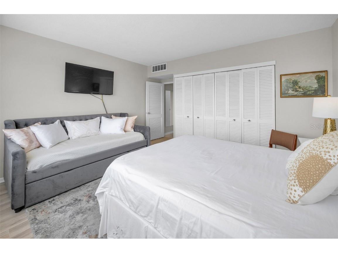 31 Island Way #605 Clearwater Beach FL 33767 TB8432005 image32