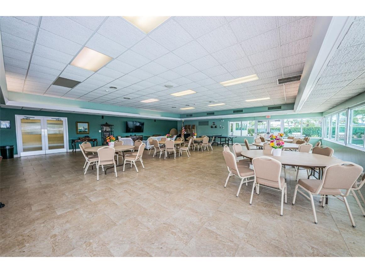 31 Island Way #605 Clearwater Beach FL 33767 TB8432005 image38