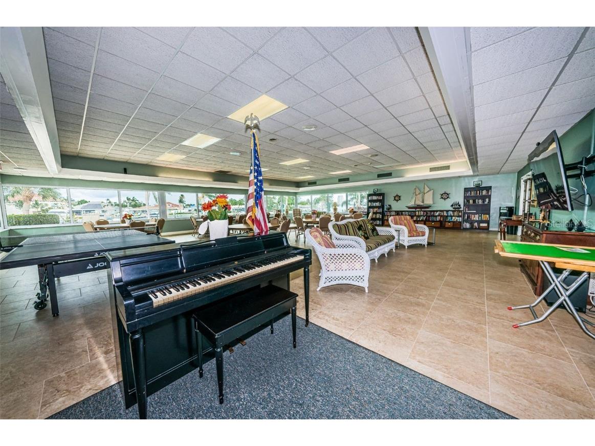 31 Island Way #605 Clearwater Beach FL 33767 TB8432005 image40