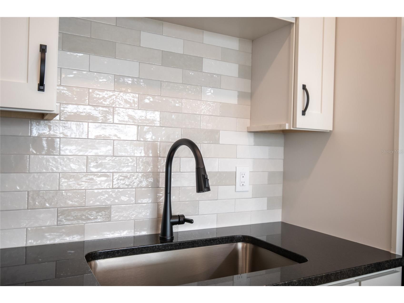 31 Island Way #703 Clearwater Beach FL 33767 TB8452999 image15
