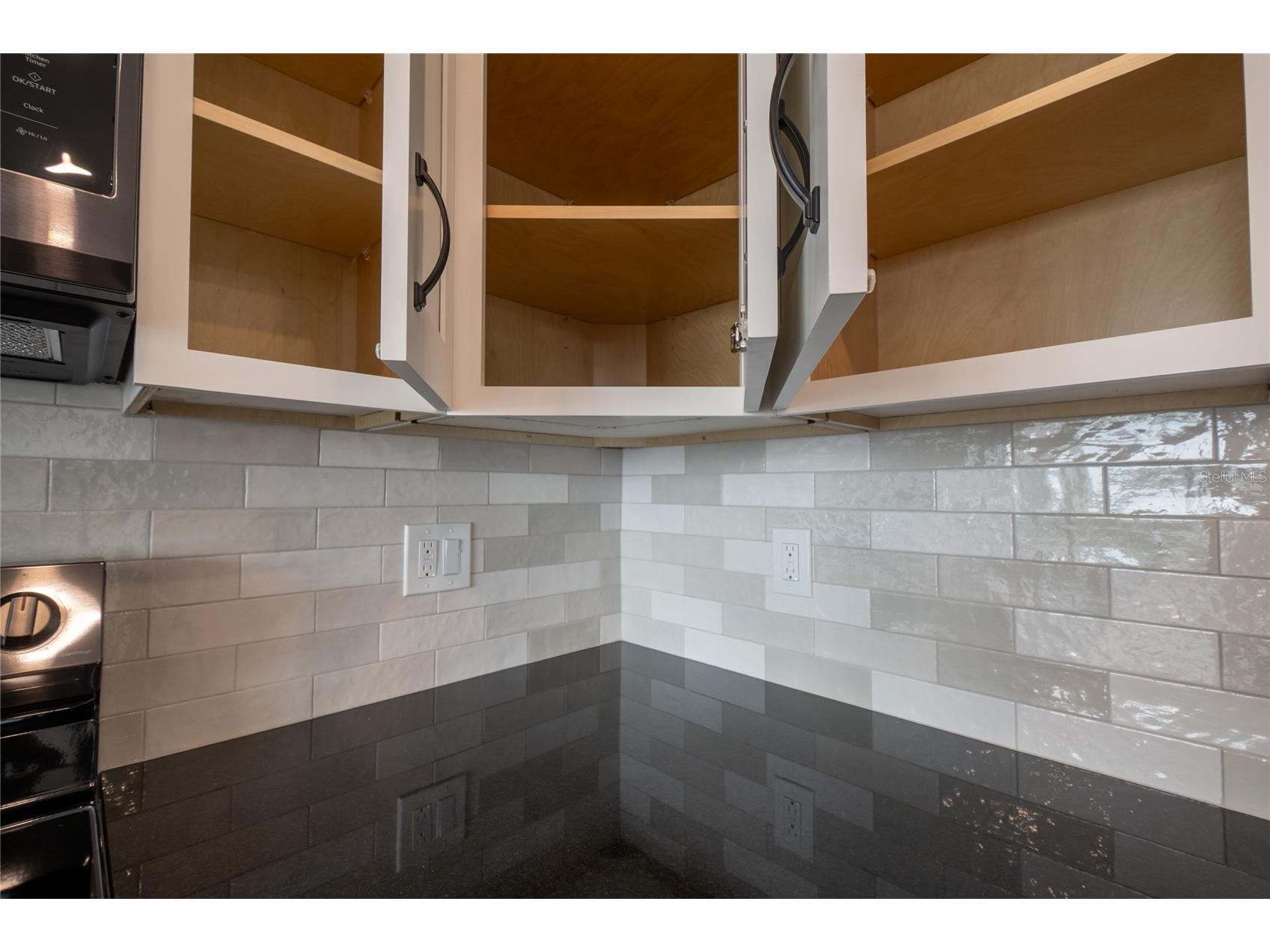 31 Island Way #703 Clearwater Beach FL 33767 TB8452999 image16