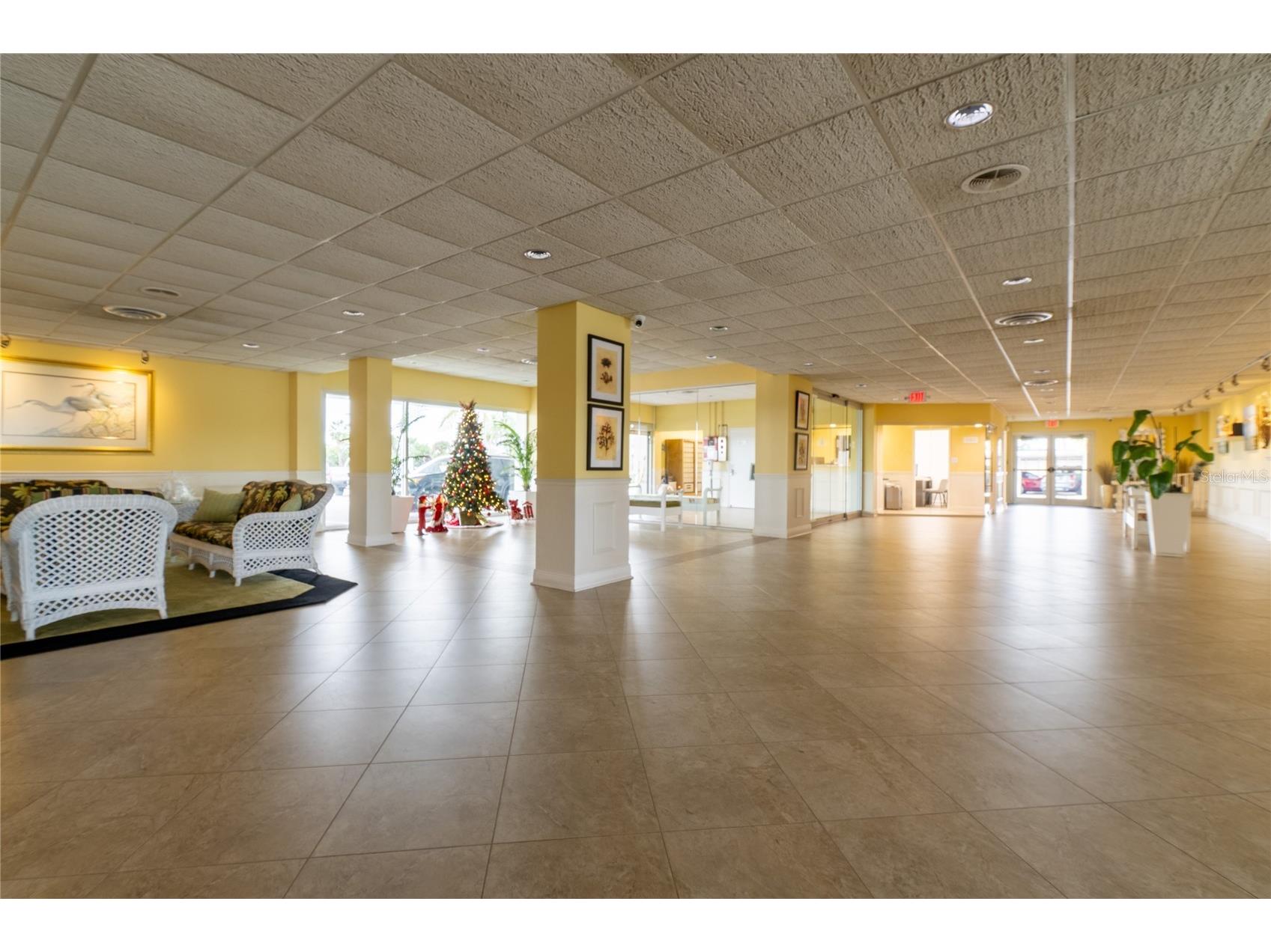 31 Island Way #703 Clearwater Beach FL 33767 TB8452999 image4