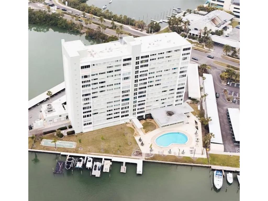31 Island Way #703 Clearwater FL 33767 TB8345426 image1