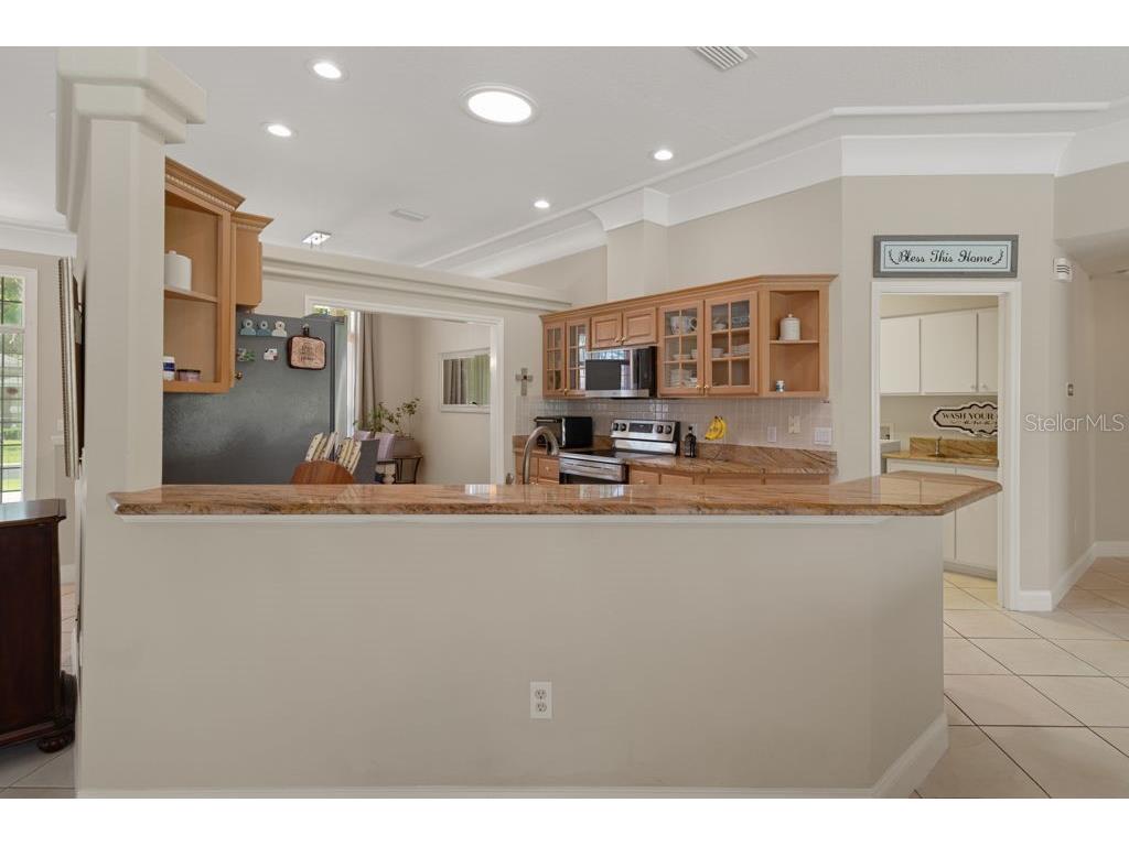 31 Lake Diamond Boulevard Ocala FL 34472 W7885779 image22