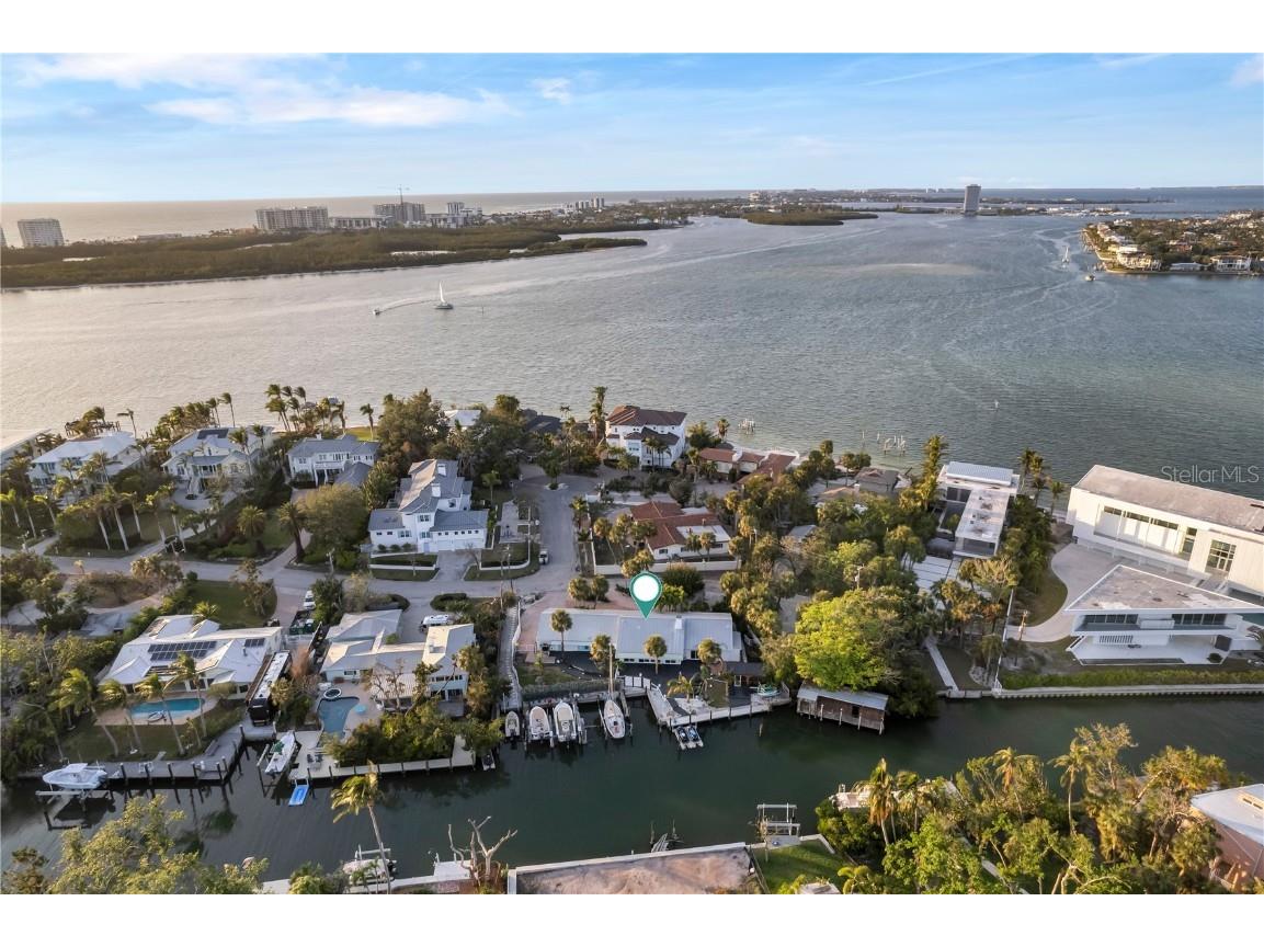 31 Lands End Lane Sarasota FL 34242 A4635483 image1
