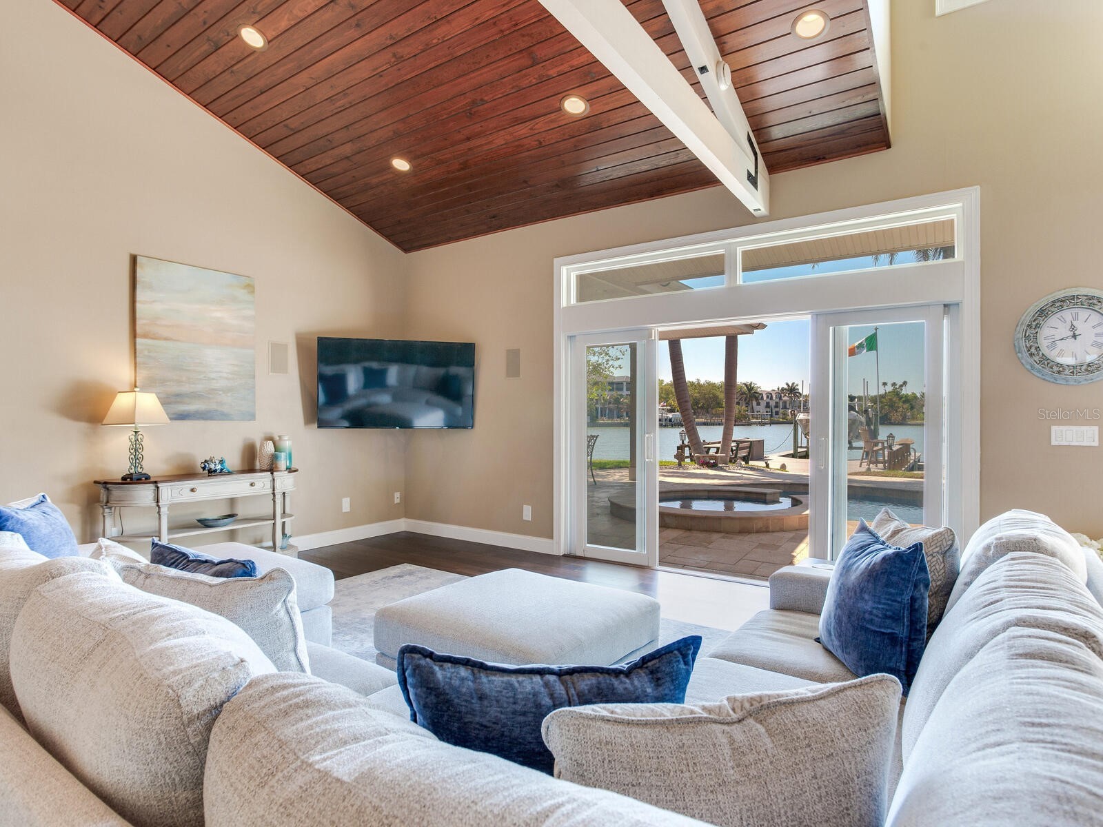 31 N Pine Circle Belleair FL 33756 TB8490335 image25