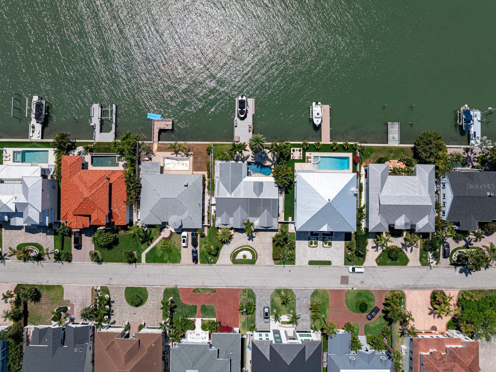 31 N Pine Circle Belleair FL 33756 TB8490335 image70