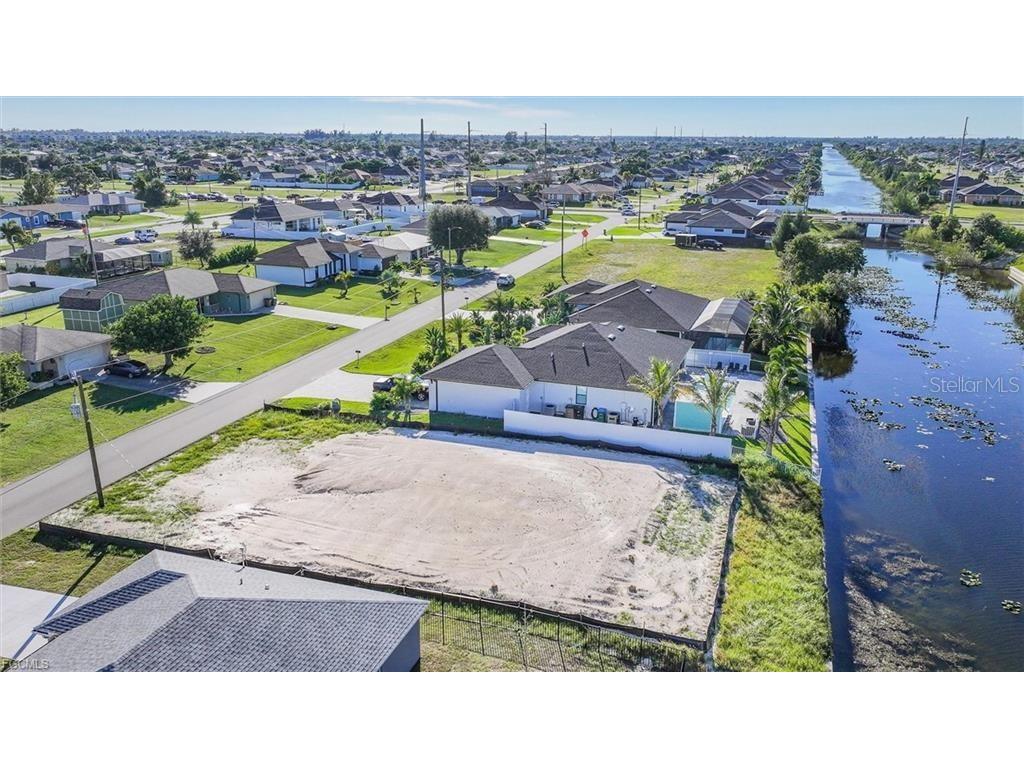 31 NE 8th Terrace Cape Coral FL 33909 D6146004 image1