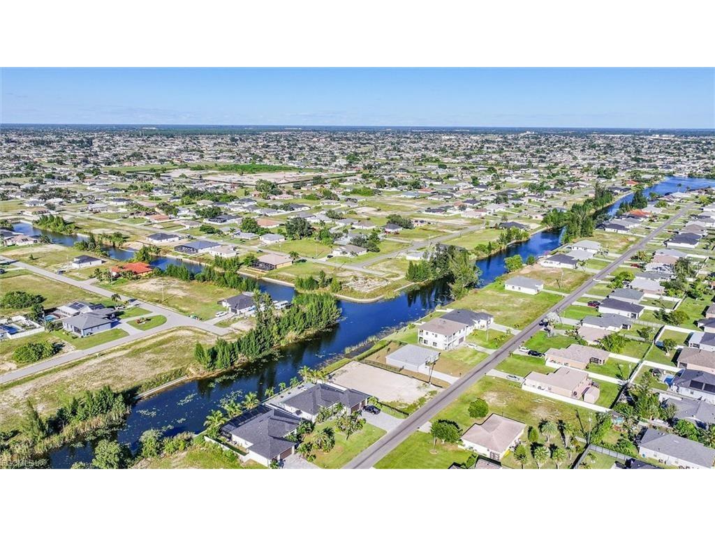 31 NE 8th Terrace Cape Coral FL 33909 D6146004 image2