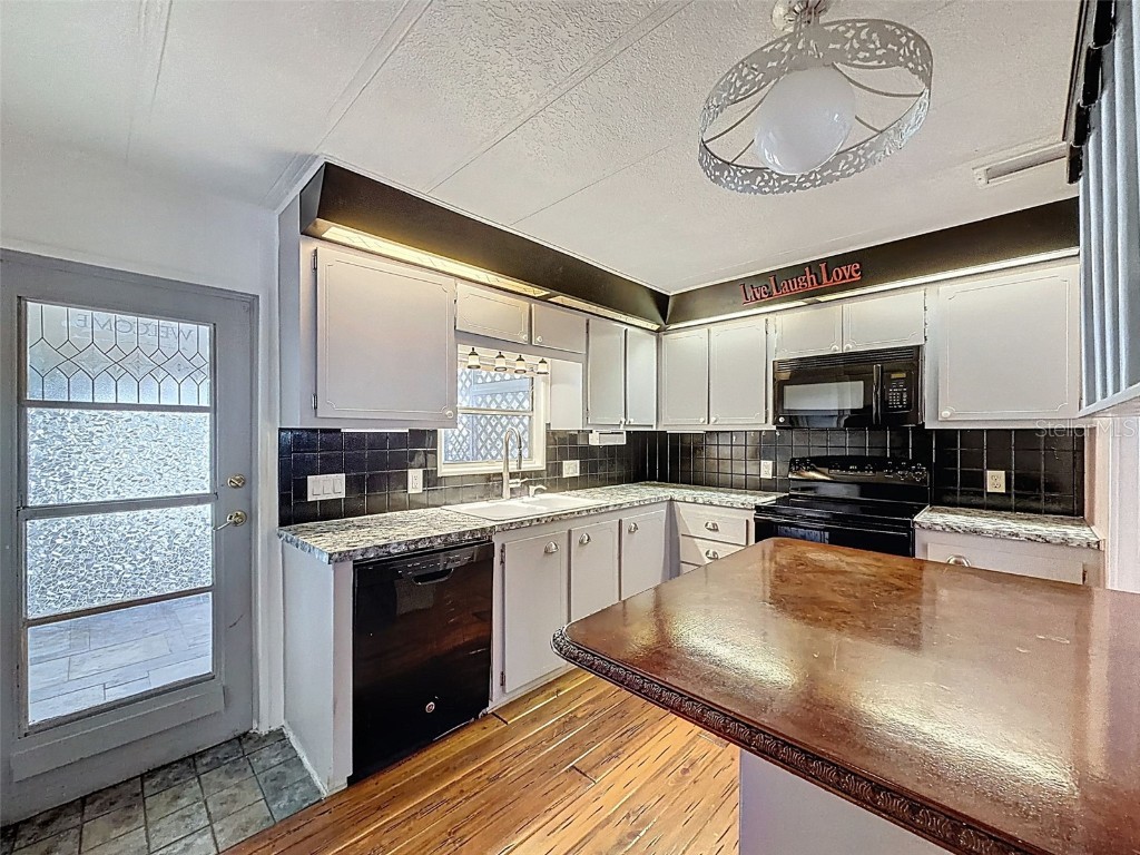 31 New Fawn Court #22 Safety Harbor FL 34695 TB8462128 image13