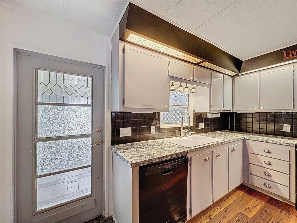 31 New Fawn Court #22 Safety Harbor FL 34695 TB8462128 image14