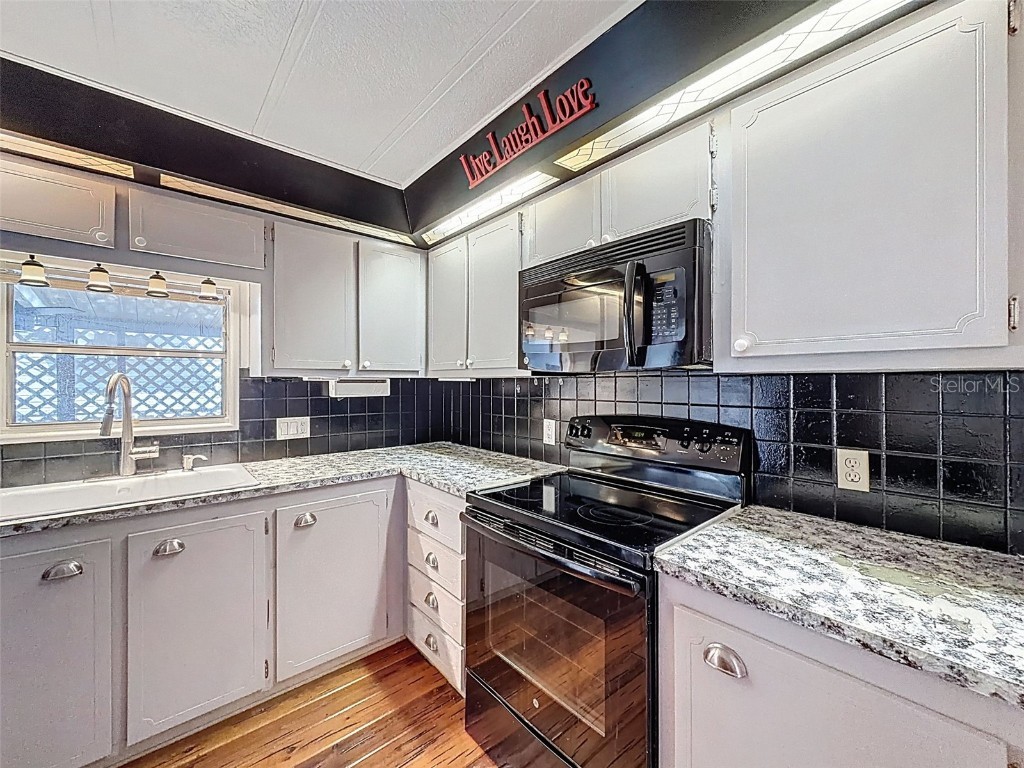 31 New Fawn Court #22 Safety Harbor FL 34695 TB8462128 image15