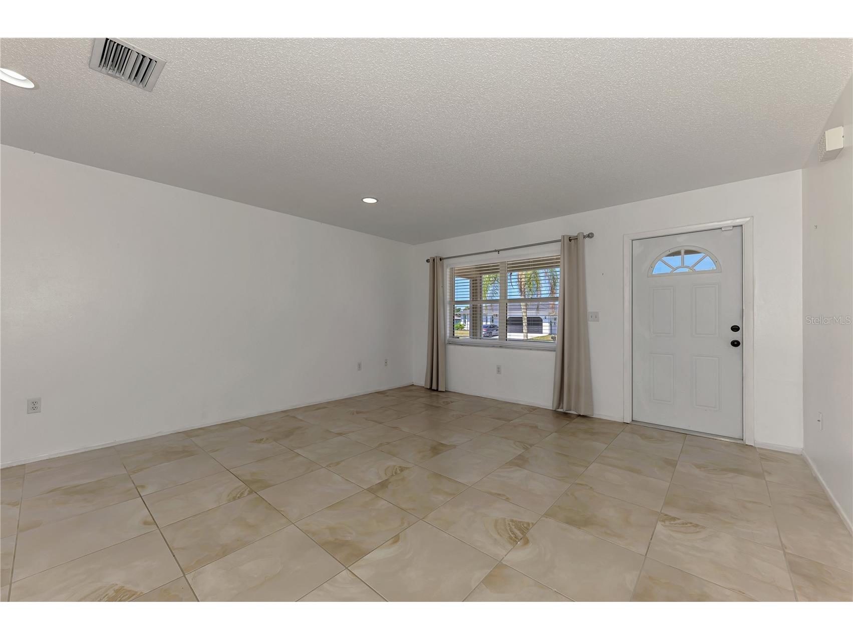31 Oakland Hills Court Rotonda West FL 33947 D6146511 image9