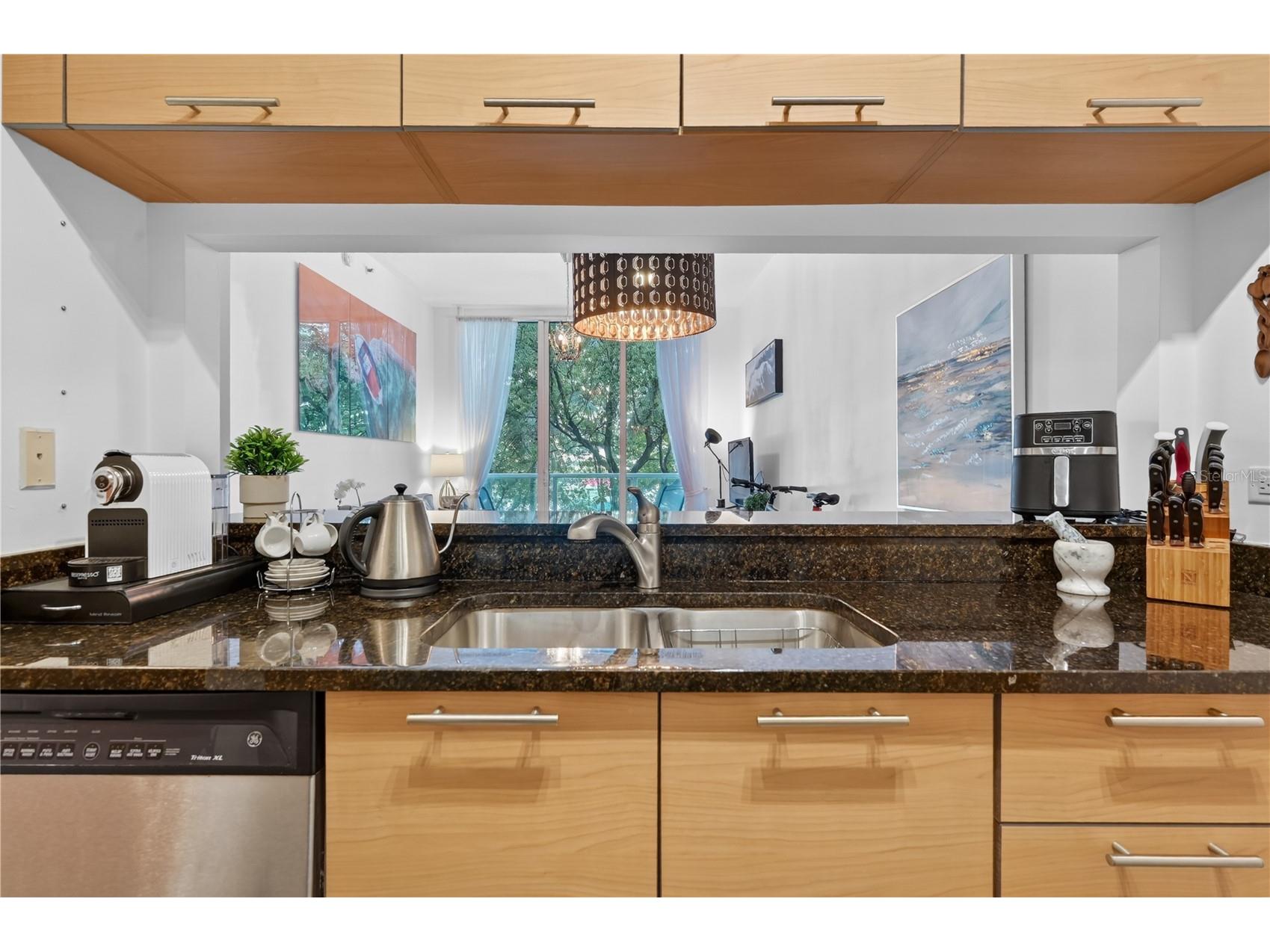 31 SE 5th Street #203 Miami FL 33131 - MIAMI RIVER A4695455 image10