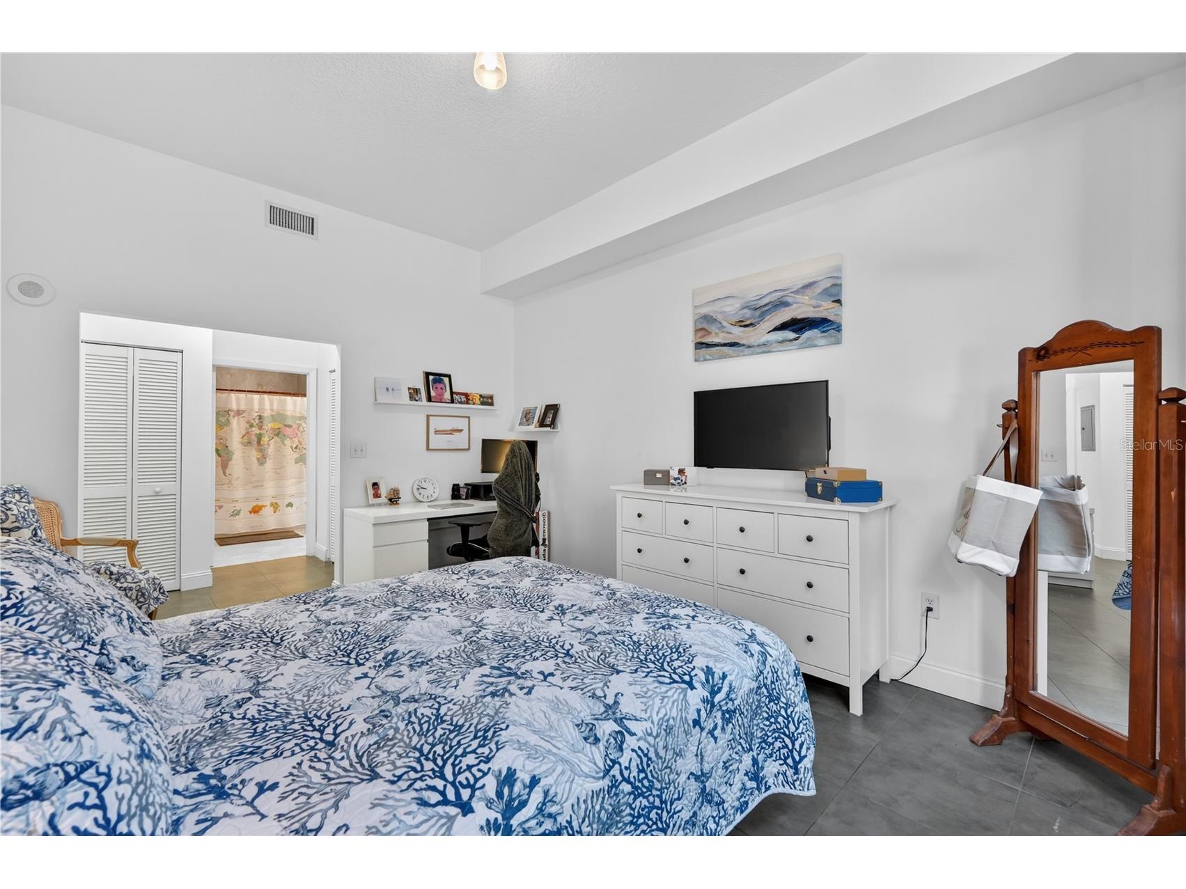 31 SE 5th Street #203 Miami FL 33131 - MIAMI RIVER A4695455 image23
