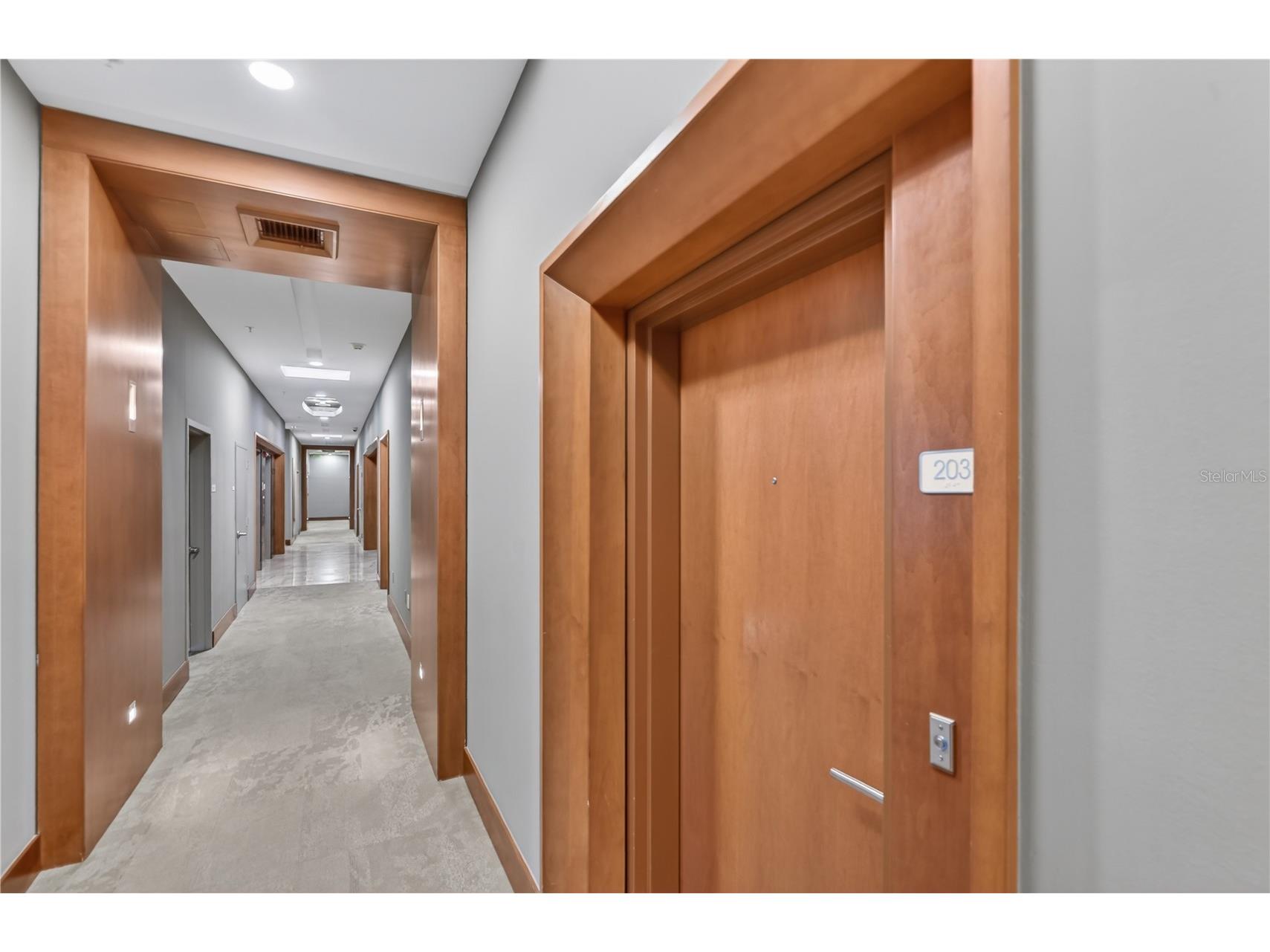 31 SE 5th Street #203 Miami FL 33131 - MIAMI RIVER A4695455 image4