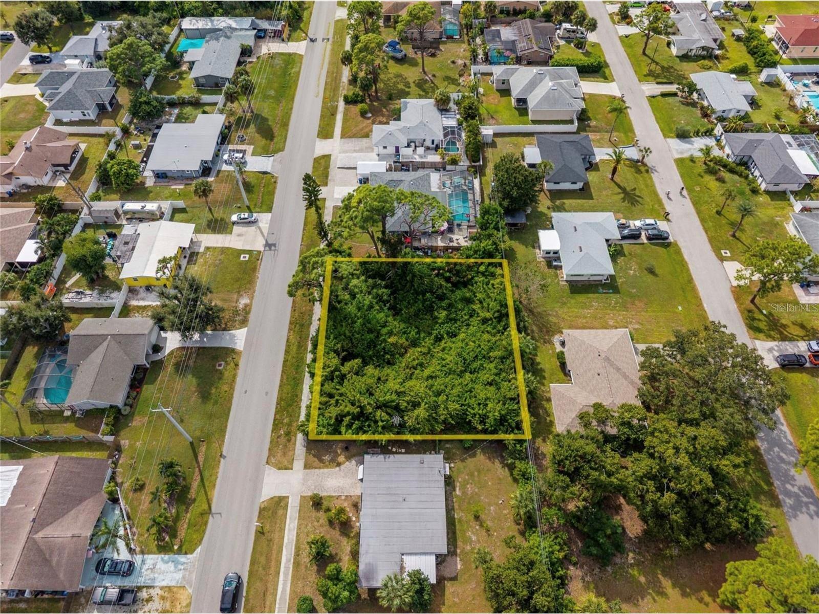 31 W Seminole Drive Venice FL 34293 O6403686 image1