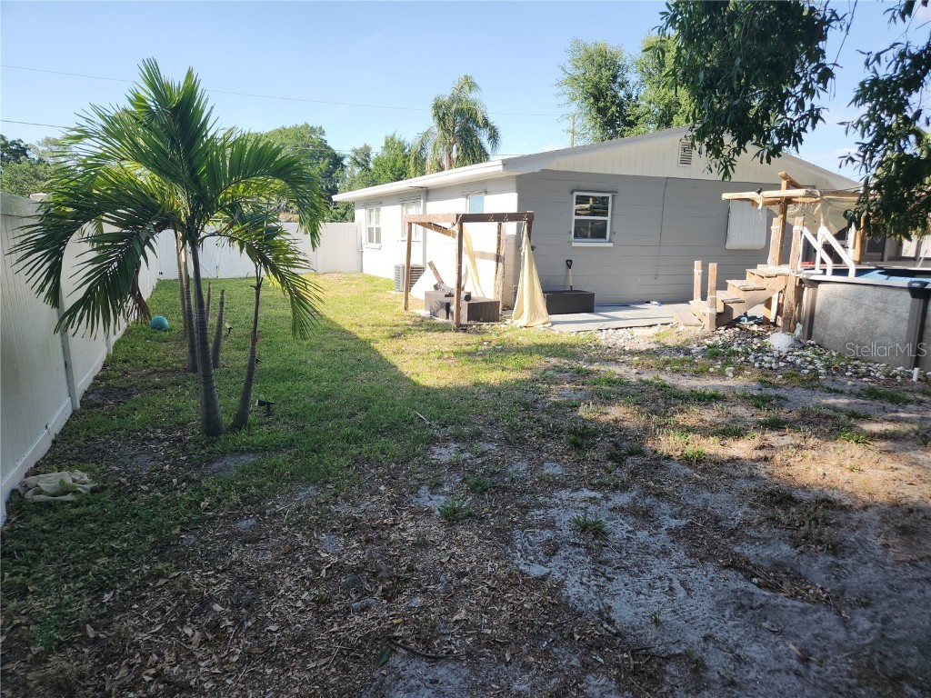 310 4th Ave. Southwest Ruskin FL 33570 TB8400616 image8