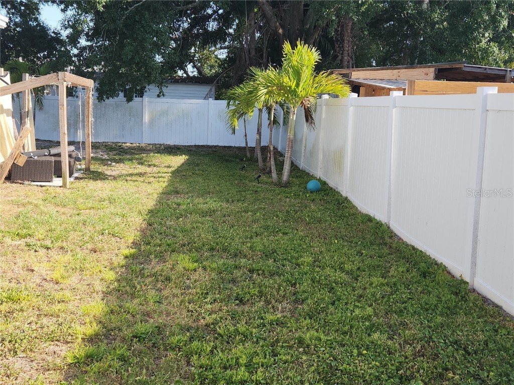 310 4th Ave. Southwest Ruskin FL 33570 TB8400616 image9