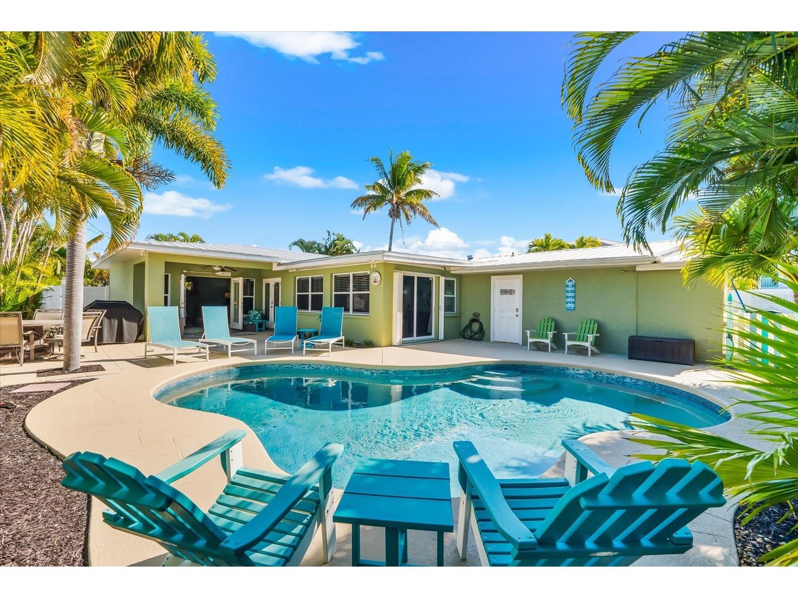 310 66th Street Holmes Beach FL 34217 A4680112 image2