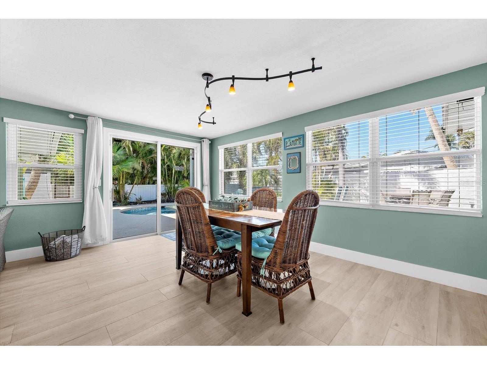 310 66th Street Holmes Beach FL 34217 A4680112 image22