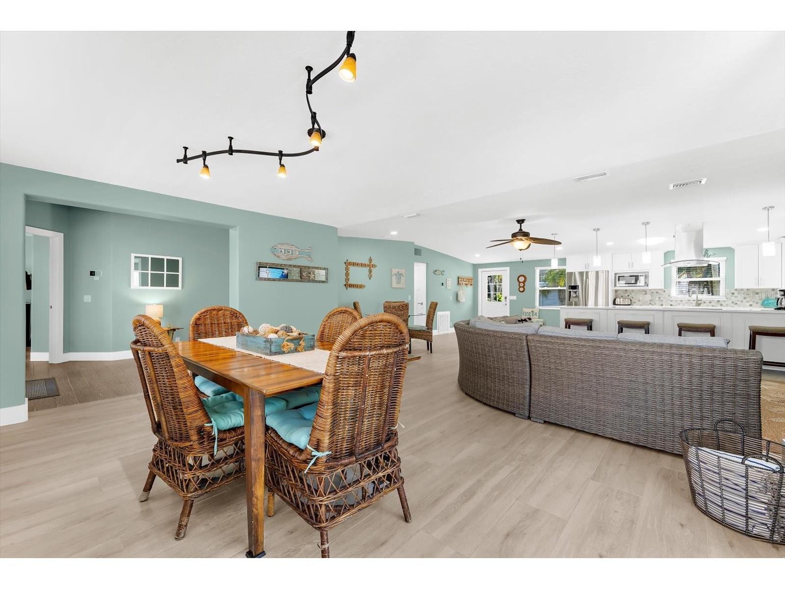 310 66th Street Holmes Beach FL 34217 A4680112 image23