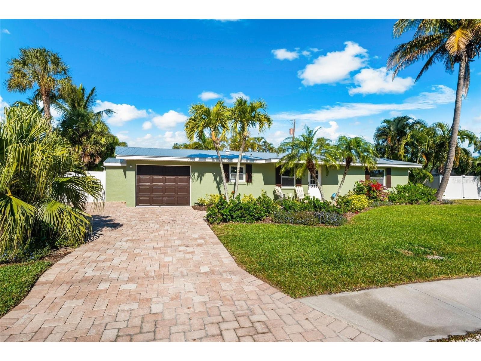 310 66th Street Holmes Beach FL 34217 A4680112 image4
