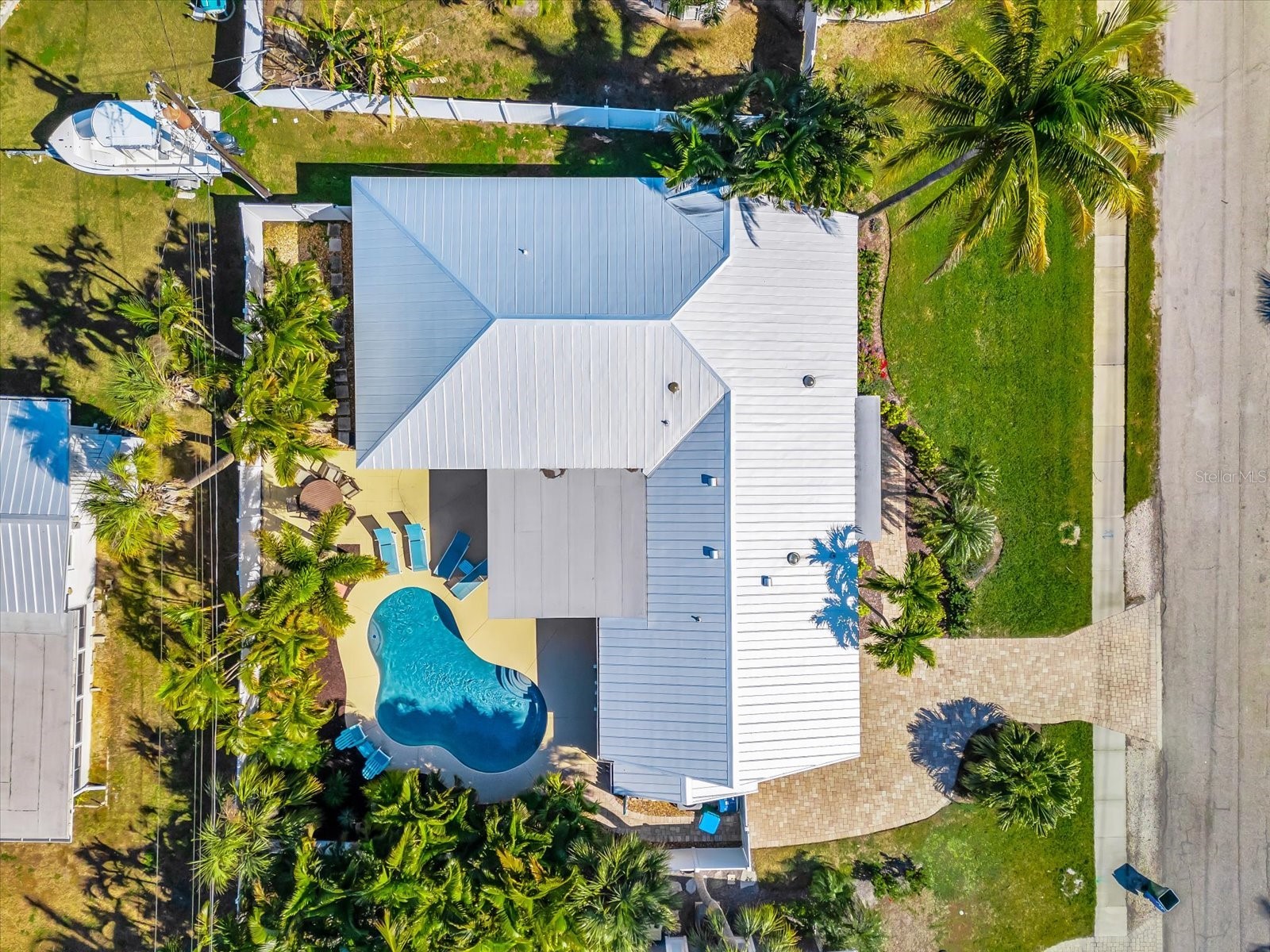 310 66th Street Holmes Beach FL 34217 A4680112 image60