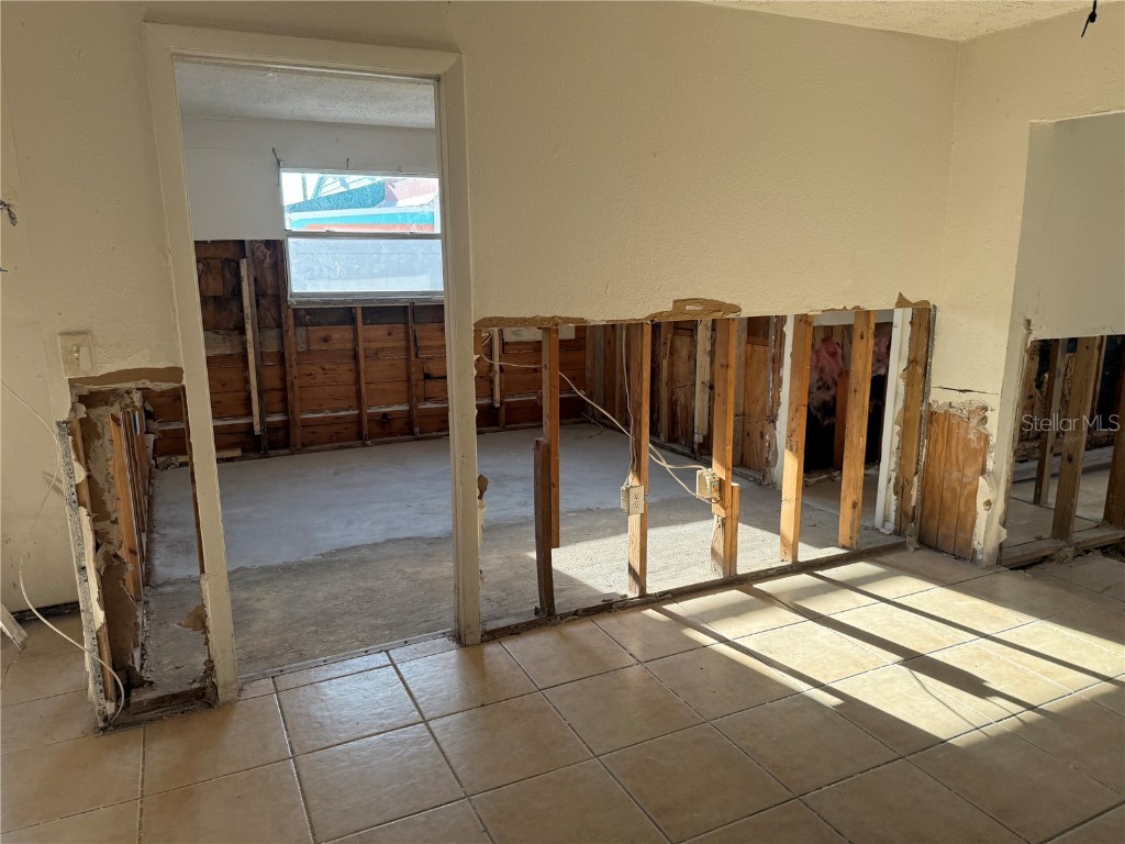 310 79th Avenue Saint Pete Beach FL 33706 TB8454013 image14