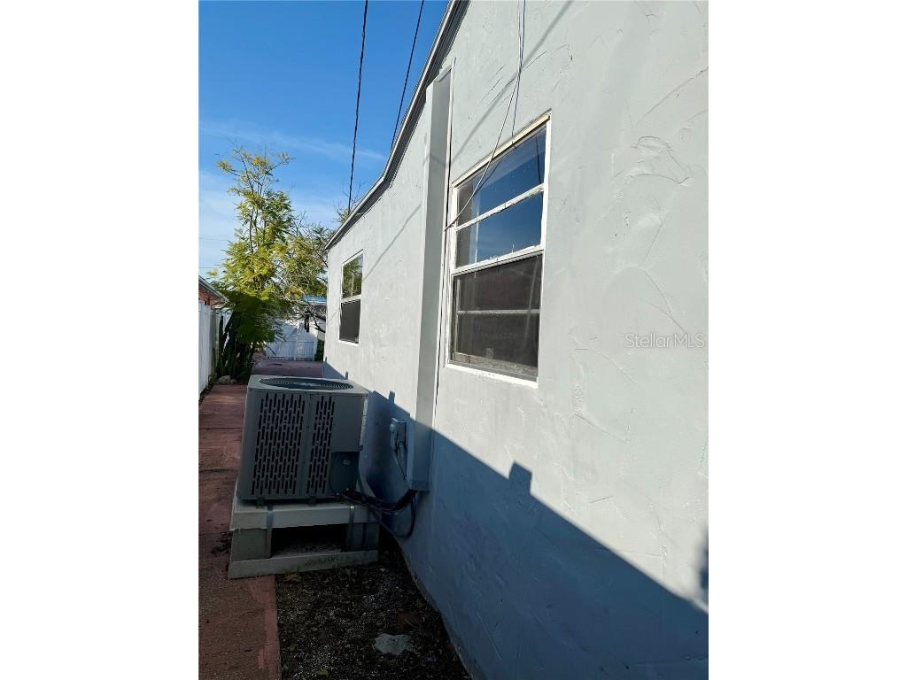 310 79th Avenue Saint Pete Beach FL 33706 TB8454013 image5