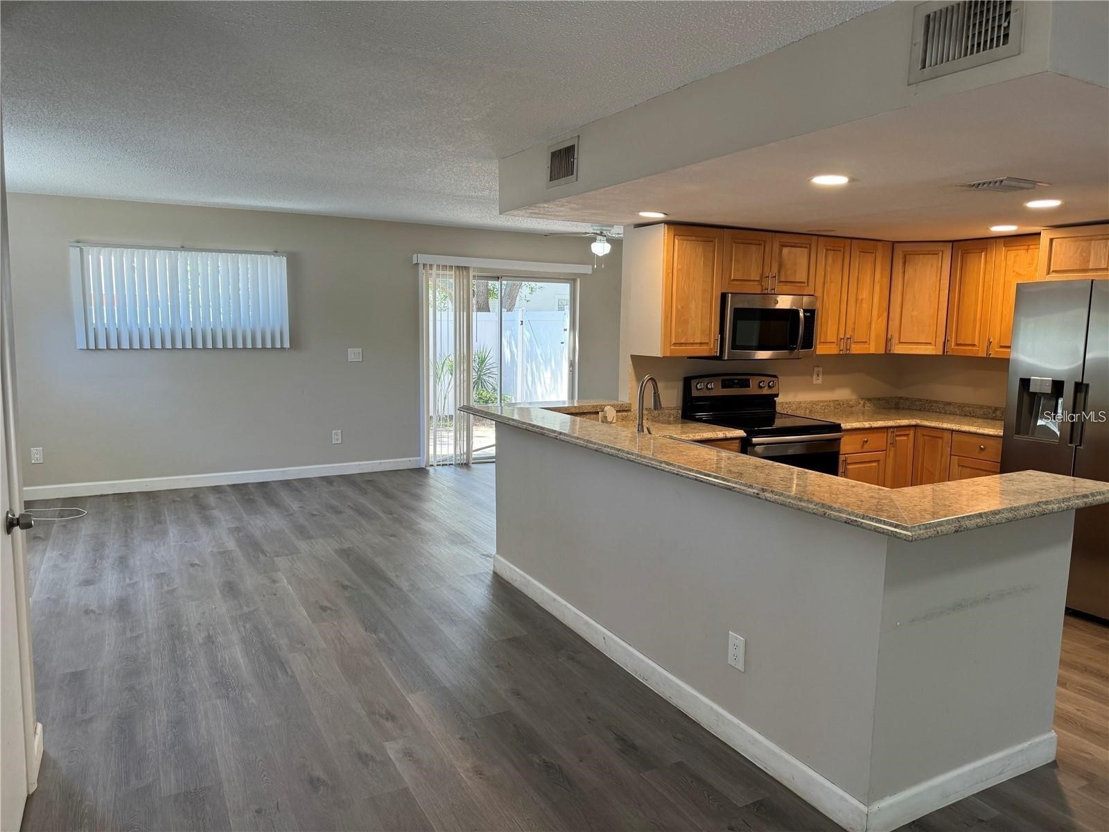 310 7th Street N #UNIT A Safety Harbor FL 34695 TB8492957 image11